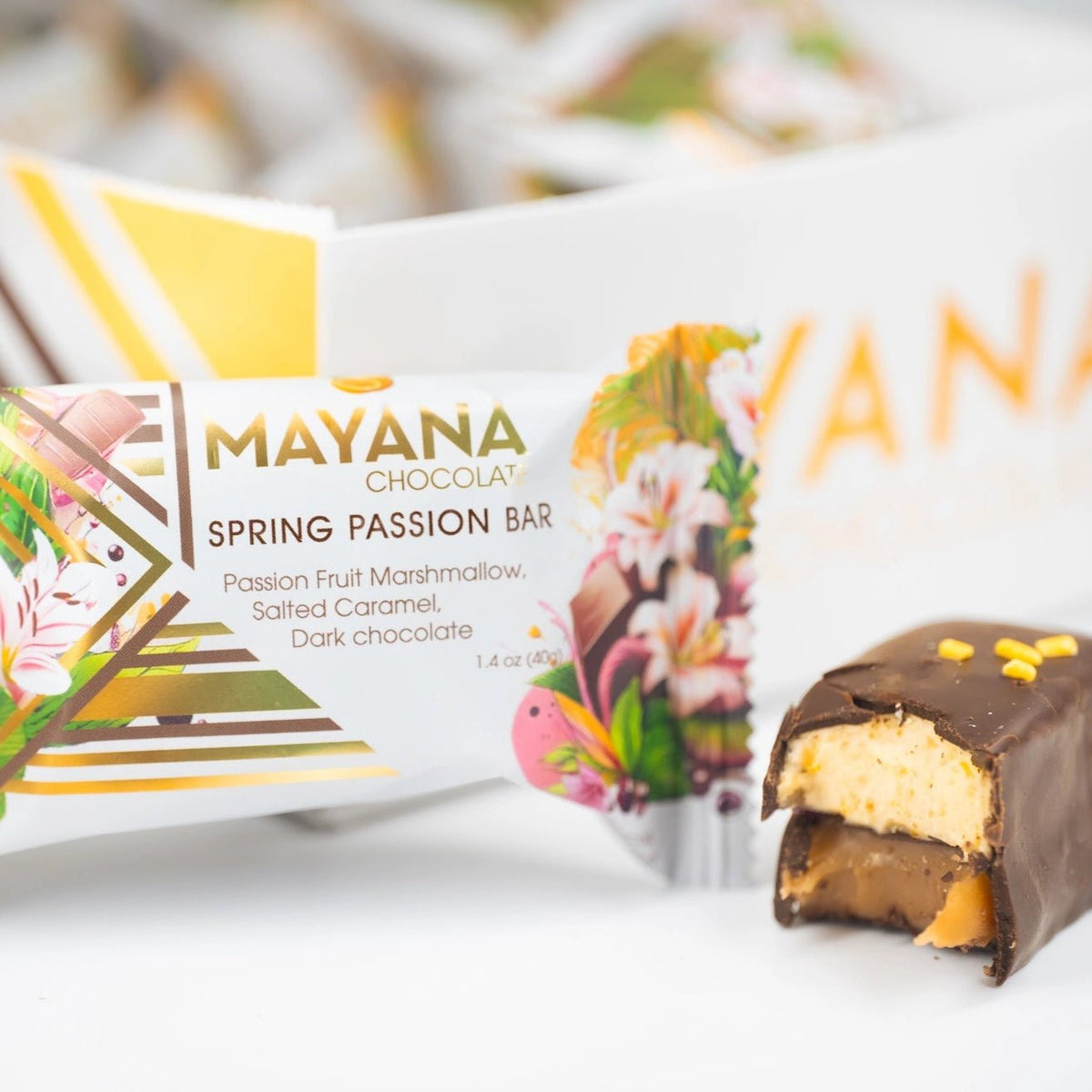 Mayana Holiday Chocolate Bars Passionfruit - BKLYN Larder