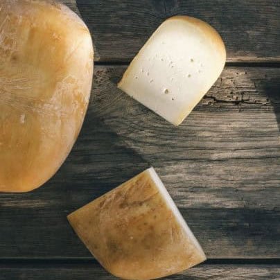 Quintana Mahon Semi Curado 1/4 lb. - BKLYN Larder