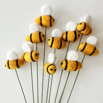 Resa Curbo Creative Felt Flowers Bee - BKLYN Larder