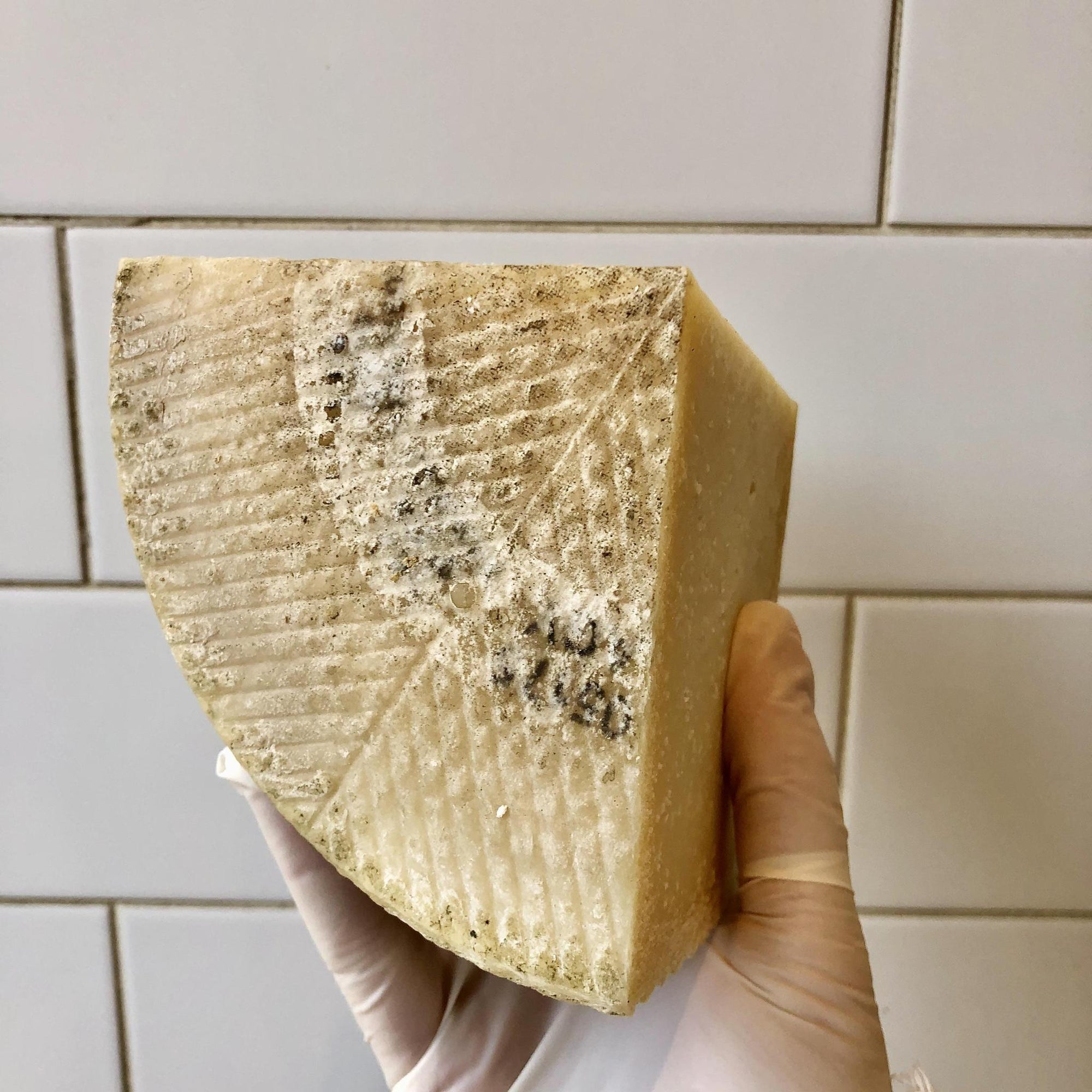 1605 Manchego .25 lb - BKLYN Larder