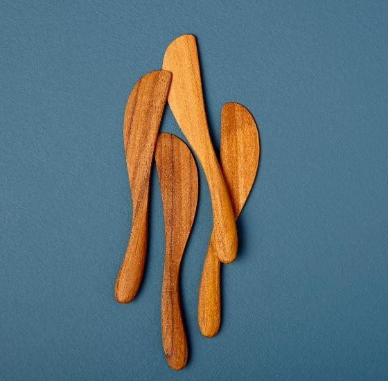 Teak Spreaders Set of Four - BKLYN Larder